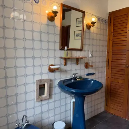 Holiday home Maison Familiale Avec Piscine Et Grand Jardin Chateaumur